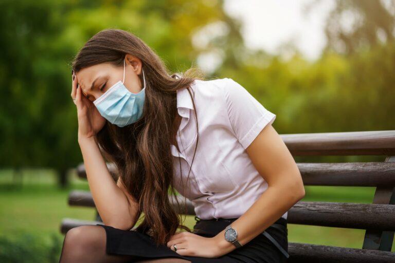 woman feeling dizzy due to hypertension woman feeling dizzy due to hypertension