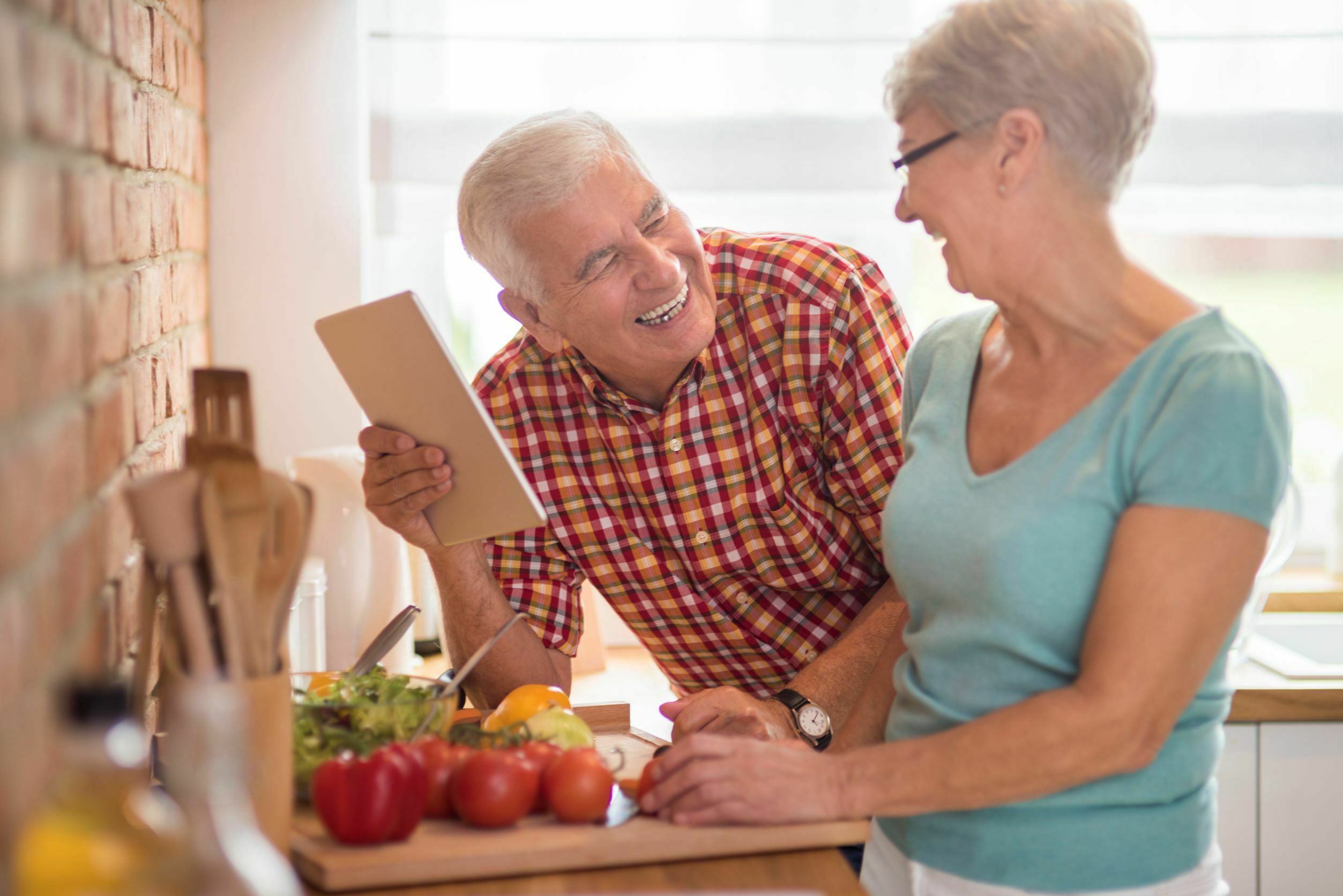searching healthcare on the internet using tablet searching healthcare on the internet using tablet