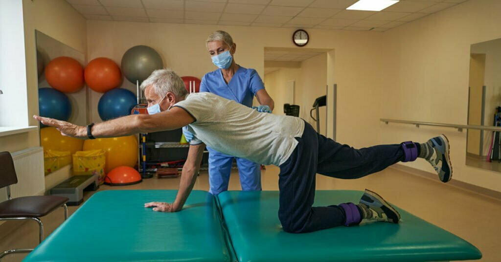 physiotherapist works with patient, rpm for stroke patients