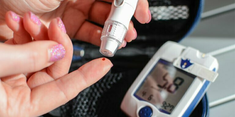 use of blood glucose meter for early diabetes diagnosis