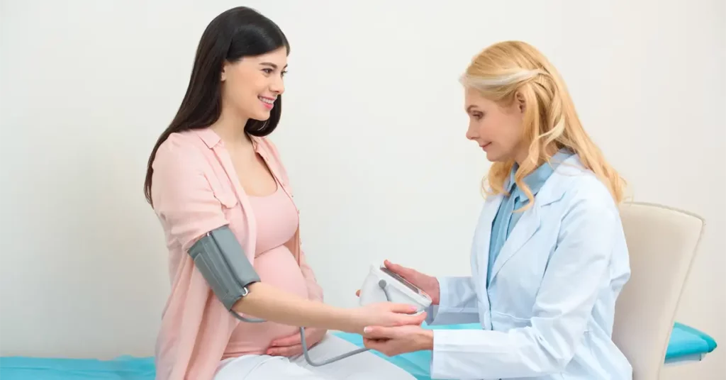 doctor checking for pulmonary hypertension in pregnant patient