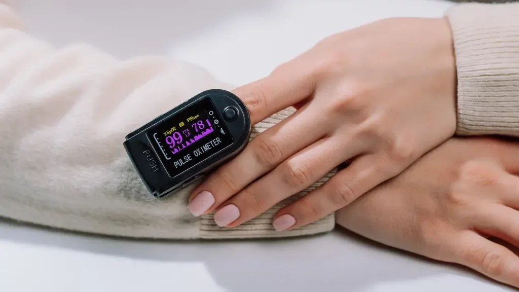 how to use pulse oximeter measures oxygen saturation